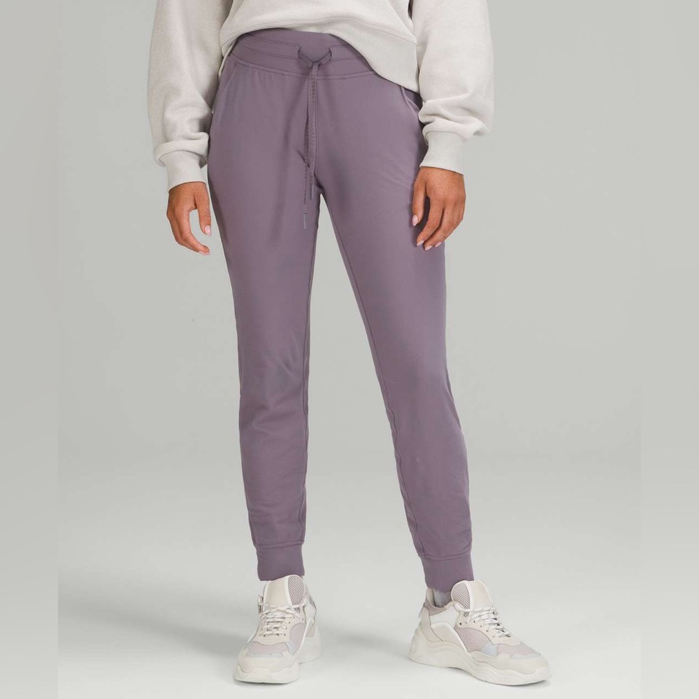 Lululemon Ready to Rulu High-Rise Jogger • Dusky Lavender